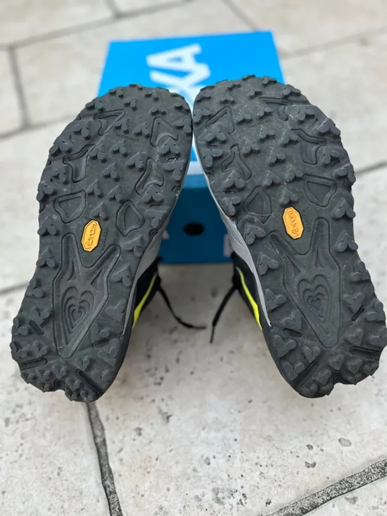 Used Hoka Speedgoat 7 bike — image 6 of 14