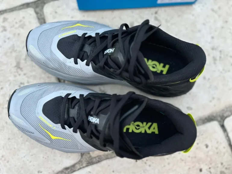 Used Hoka Speedgoat 7 bike — image 11 of 14