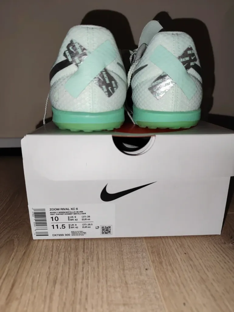 Used Nike Zoom rival XC6 bike — image 3 of 5