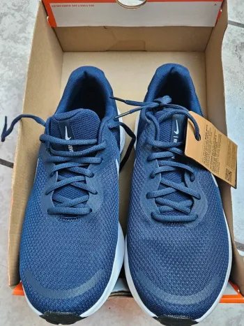 Použité Nike Running Shoes bike — obrázek 9 z 10