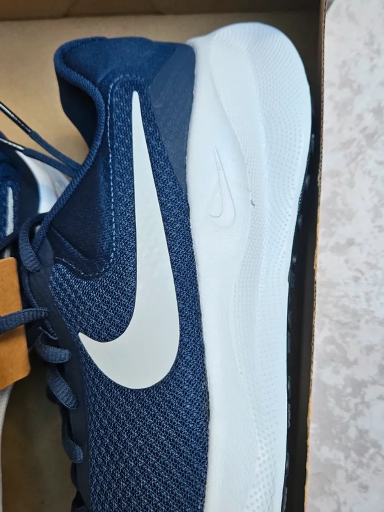 Použité Nike Running Shoes bike — obrázek 10 z 10
