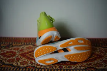 Used Hoka Skyward X bike — image 6 of 7