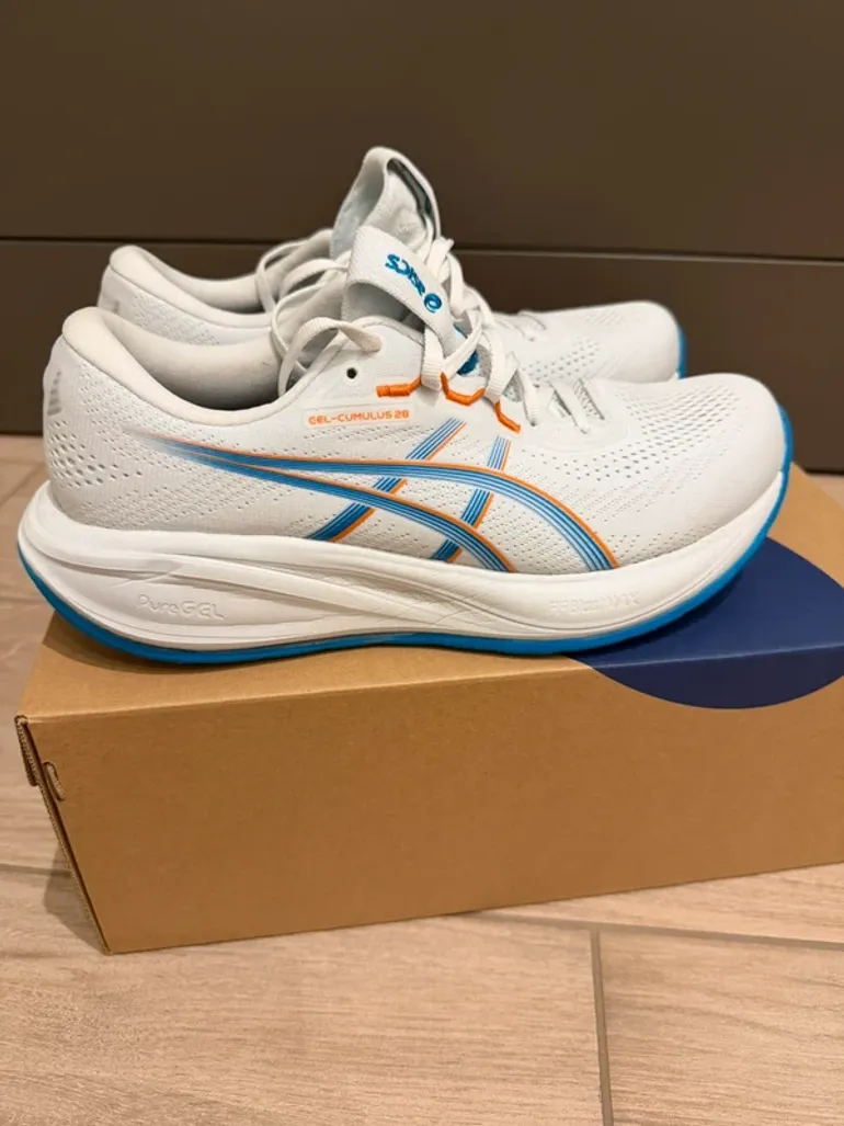 Käytetty Asics Gel Cumulus 28 bike — kuva 2 / 15