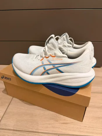 Käytetty Asics Gel Cumulus 28 bike — kuva 4 / 15