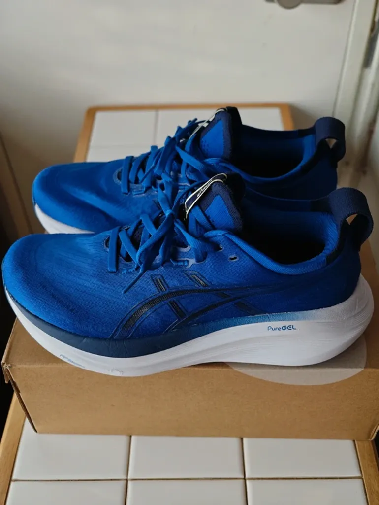 Käytetty Asics Gel Nimbus 27 bike — kuva 3 / 4