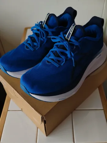 Käytetty Asics Gel Nimbus 27 bike — kuva 2 / 4