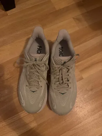 Used Hoka Clifton 10 bike — image 2 of 9