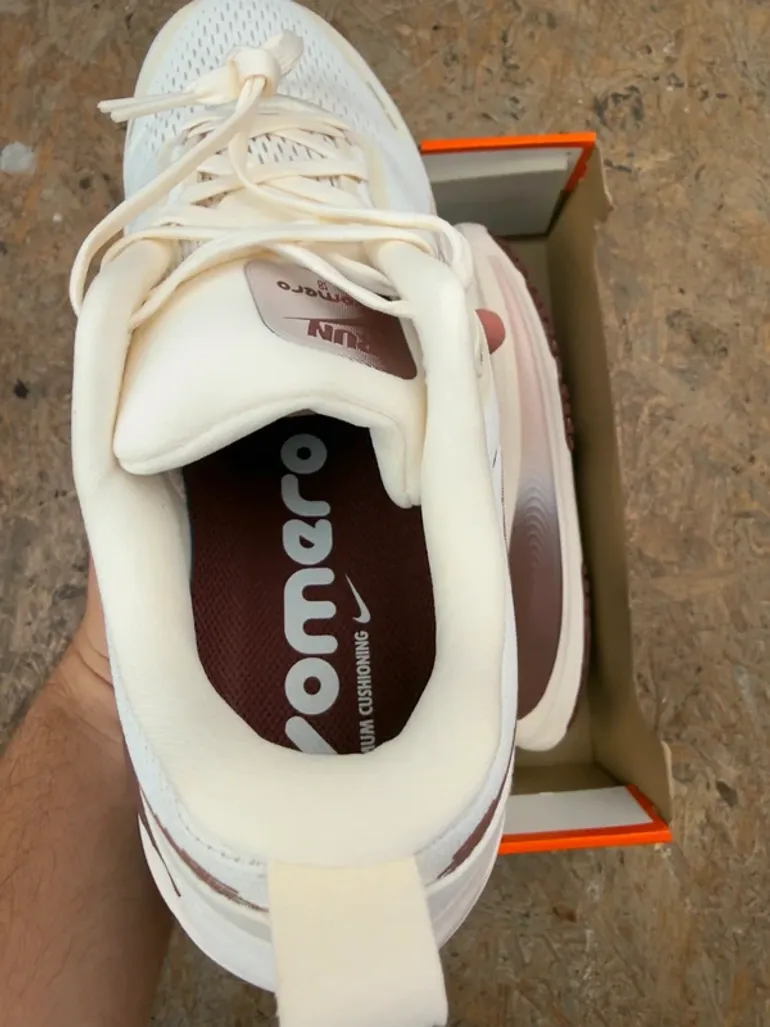 Nike Vomero 18 bike d'occasion — image 7 sur 9