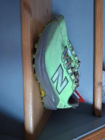 New Balance Fuel Cell Rebel Trail bike d'occasion