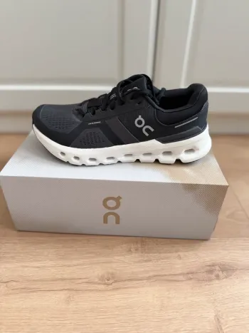 Used On Running Cloudrunner 2 Wide bike