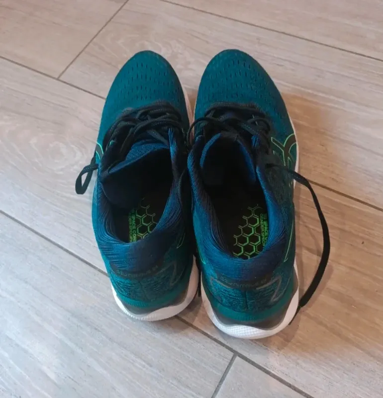 Hyper Gel Nimbus bike usato — immagine 3 di 4