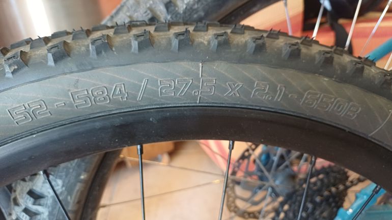 Brugt Fulcrum Rapid Red 900 2024 bike — billede 5 af 6