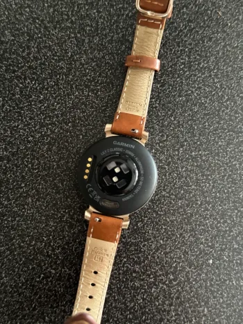 Garmin Lily 2 bike d'occasion — image 3 sur 4