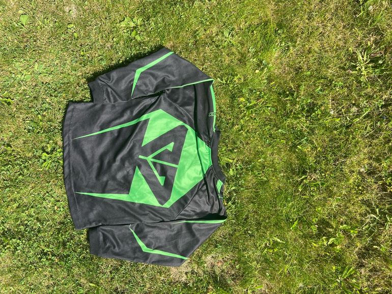 Used Other Maillot Tricks junior bike — image 2 of 2