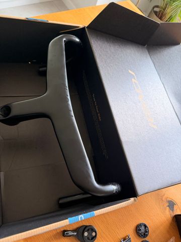 Gebrauchtes Specialized Roval Rapide Cockpit 2025 bike — Bild 2 von 3