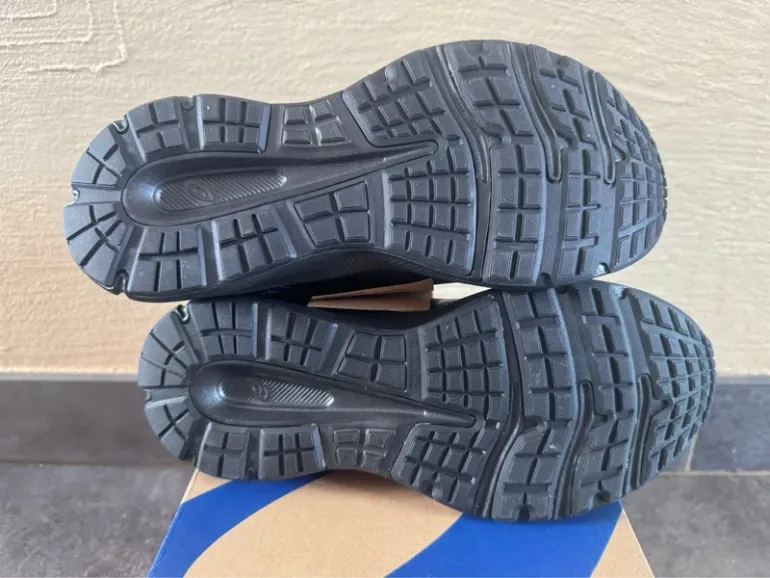 Tweedehands Asics Jolt 3 bike — afbeelding 4 van 7