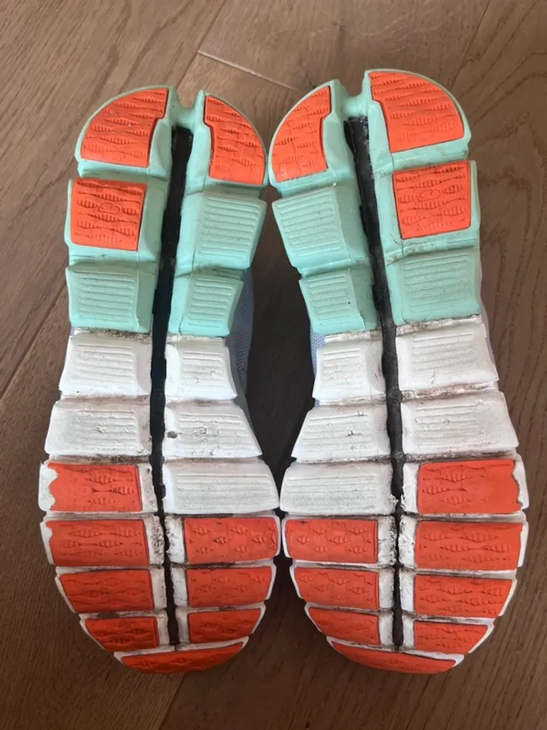 Used On Running Cloudflow Glacier bike — image 4 of 4