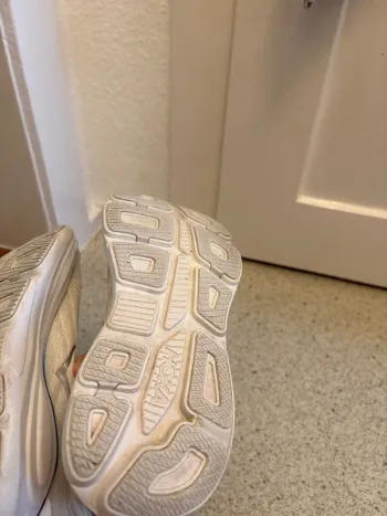 Tweedehands Hoka Bondi 9 bike — afbeelding 5 van 5