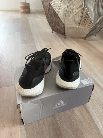 Gebrauchtes Adidas Ultraboost bike — Bild 3 von 5