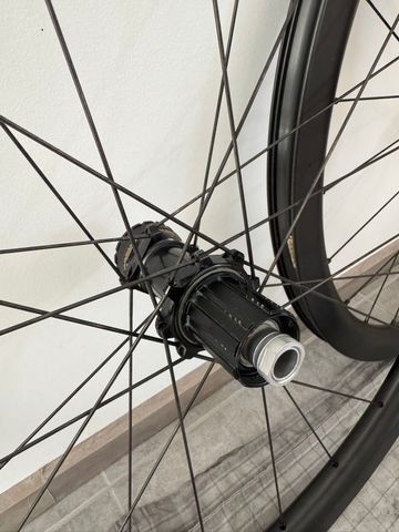 Fulcrum Wind DB 42 Wheelset 2025 bike usato — immagine 6 di 10