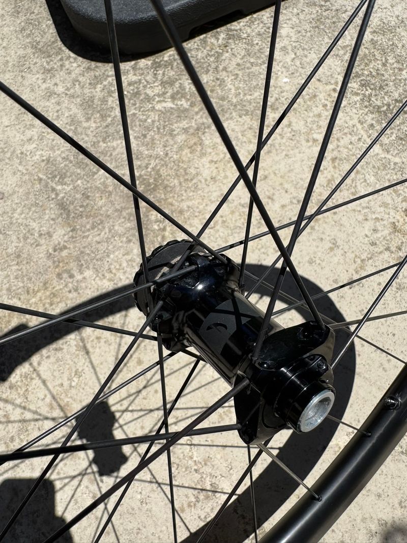 Fulcrum Wind DB 42 Wheelset 2025 bike usato — immagine 5 di 10