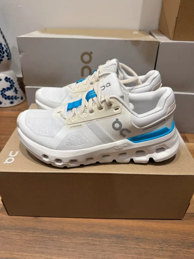 Gebrauchtes On Running Cloudrunner 2 bike — Bild 2 von 6