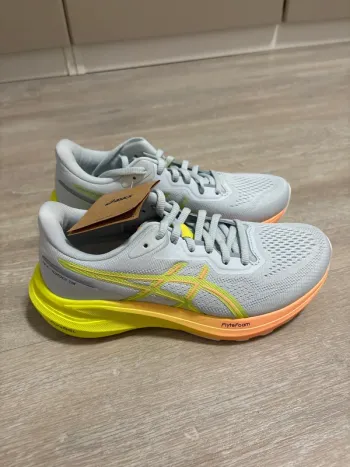 Použité Asics Schuhe bike