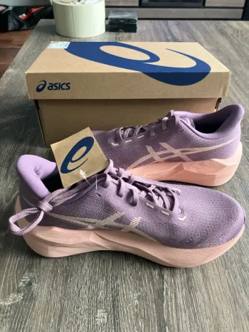 Gebrauchtes Asics Novablast 6 bike