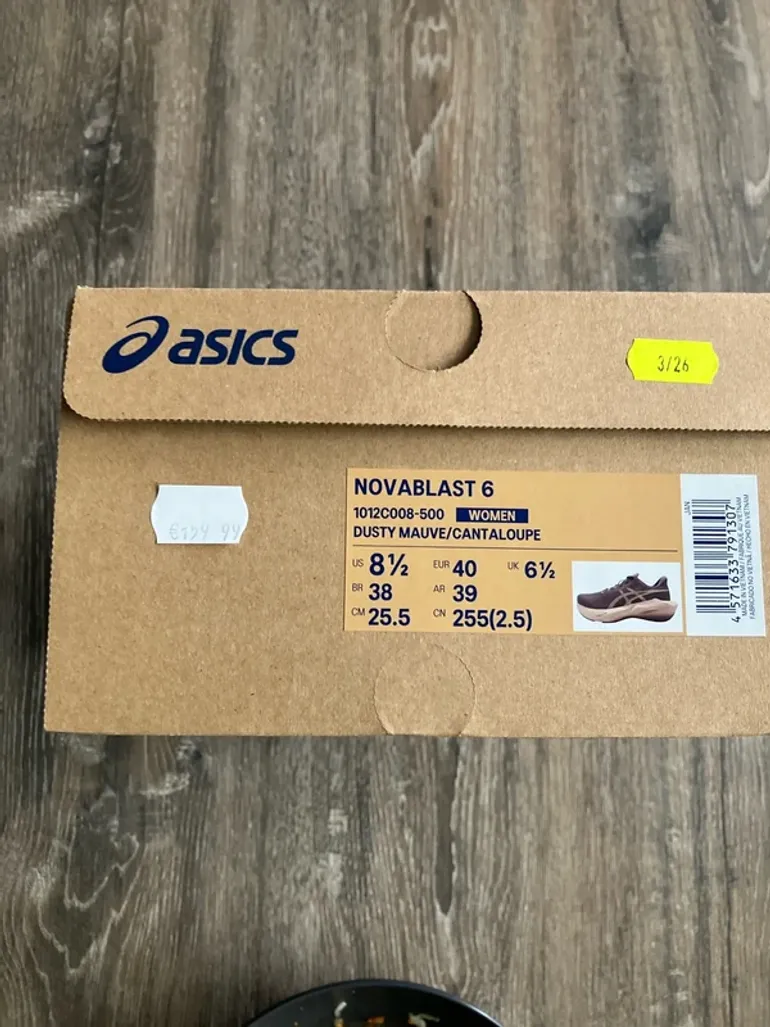 Used Asics Novablast 6 bike — image 8 of 8