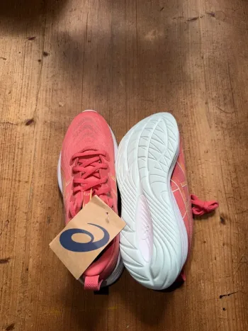 Gebrauchtes Asics Gel Cumulus 27 bike — Bild 3 von 3