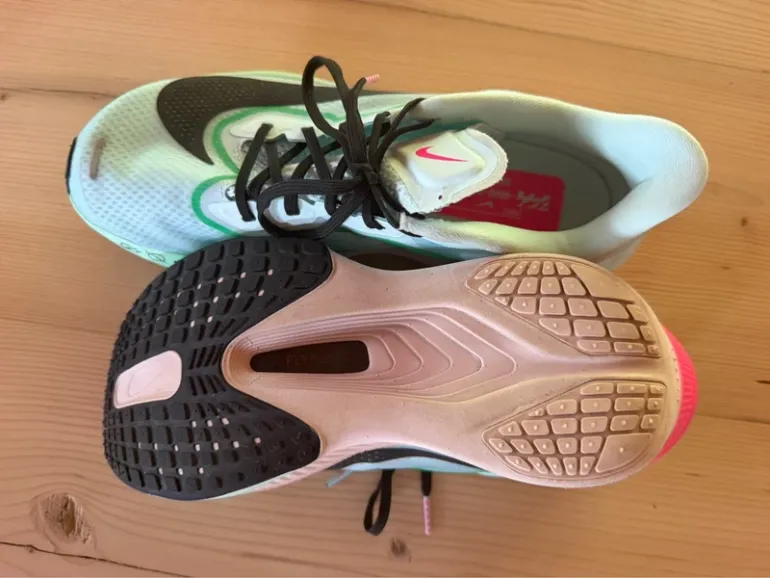 Used Nike Zoomfly 6 bike — image 3 of 4