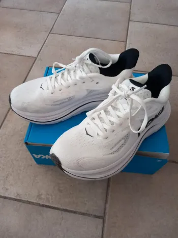 Hoka Clifton 10 bike de segunda mano