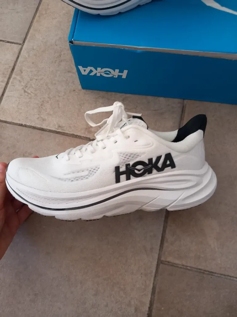 Tweedehands Hoka Clifton 10 bike — afbeelding 2 van 2