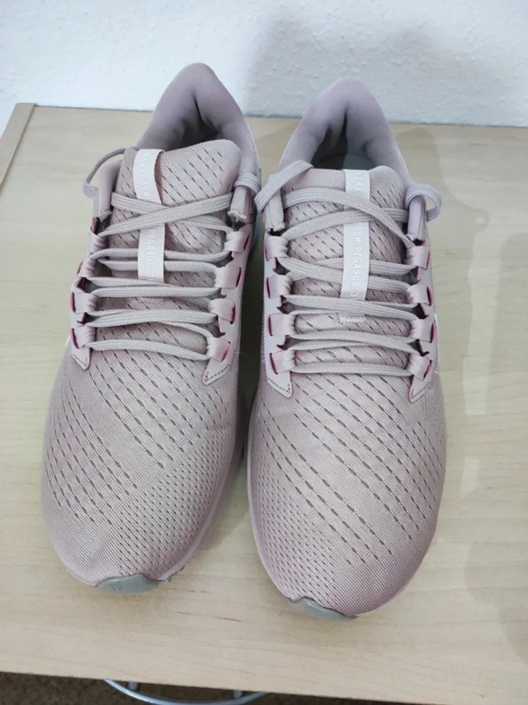 Tweedehands Nike womens shoes bike — afbeelding 3 van 6