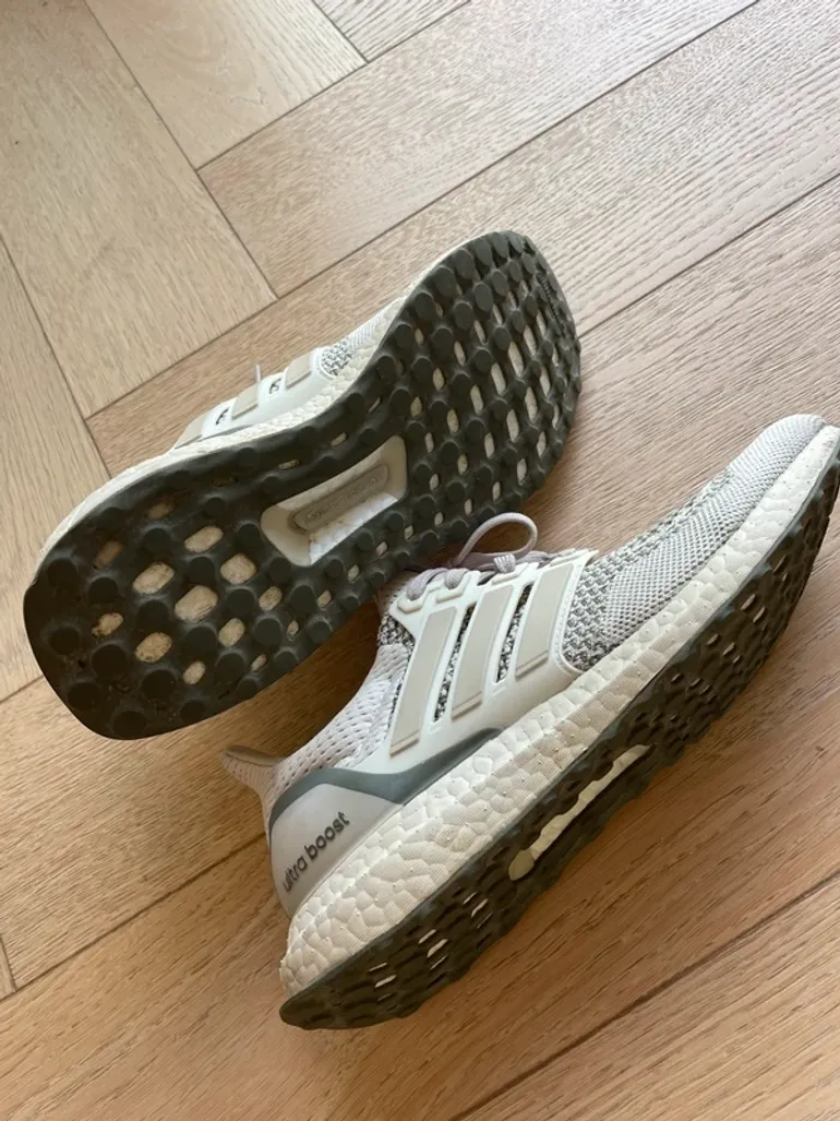 Adidas Ultra Boost bike de segunda mano — imagen 3 de 5