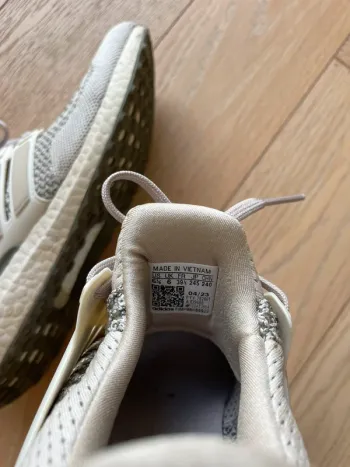 Adidas Ultra Boost bike de segunda mano — imagen 4 de 5