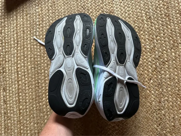 Używany New Balance Fresh Foam X More bike — zdjęcie 7 z 8