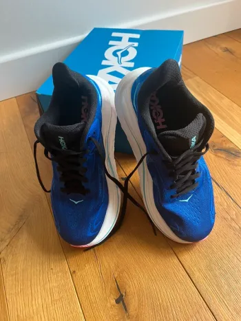 Hoka Clifton bike d'occasion — image 2 sur 4