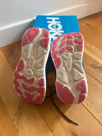 Hoka Clifton bike d'occasion — image 4 sur 4
