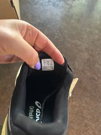 Asics Gel-Sonoma 8 bike usato — immagine 9 di 15
