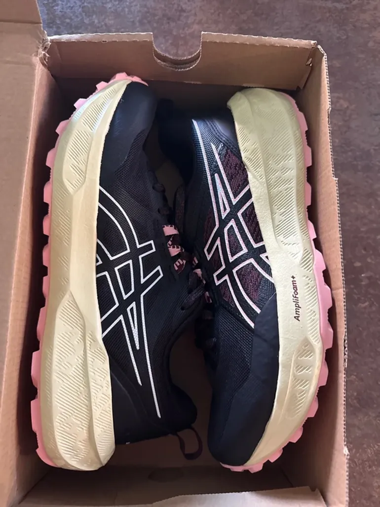 Asics Gel-Sonoma 8 bike usato — immagine 4 di 15