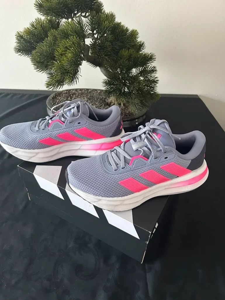 Used Adidas Galaxy 7 W bike — image 2 of 6