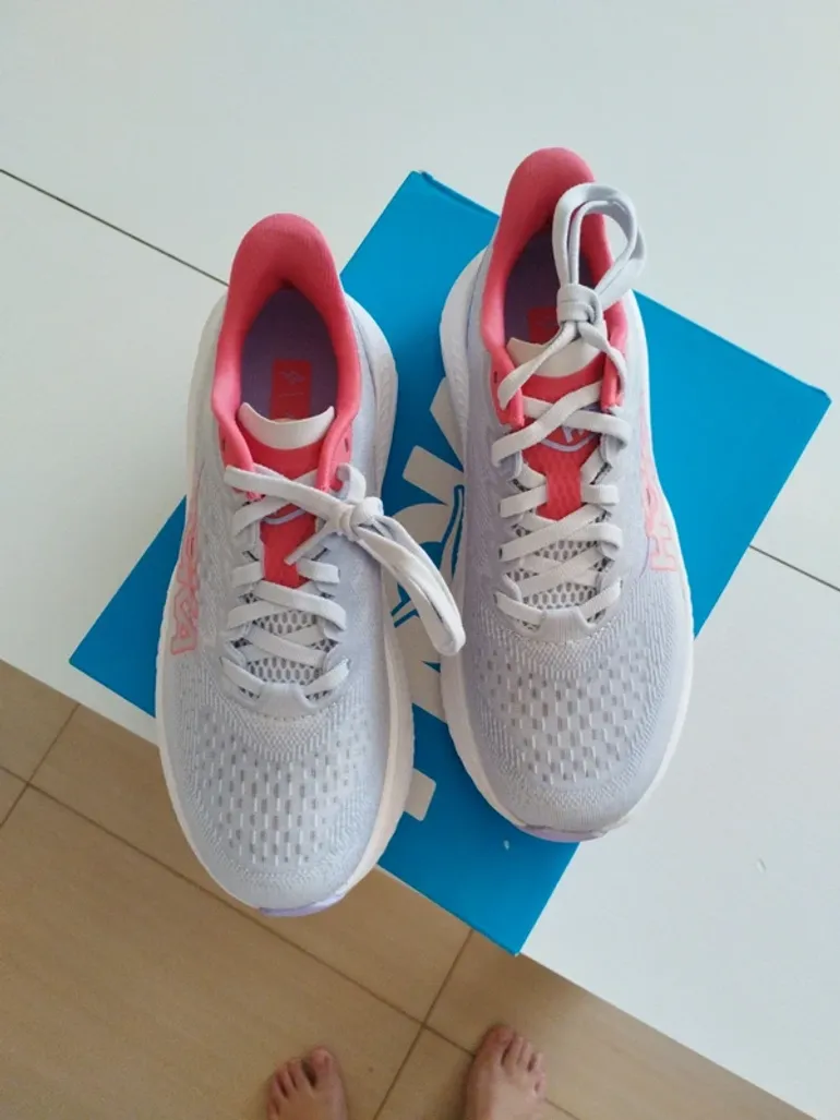 Tweedehands Hoka Mach 6 bike — afbeelding 6 van 8