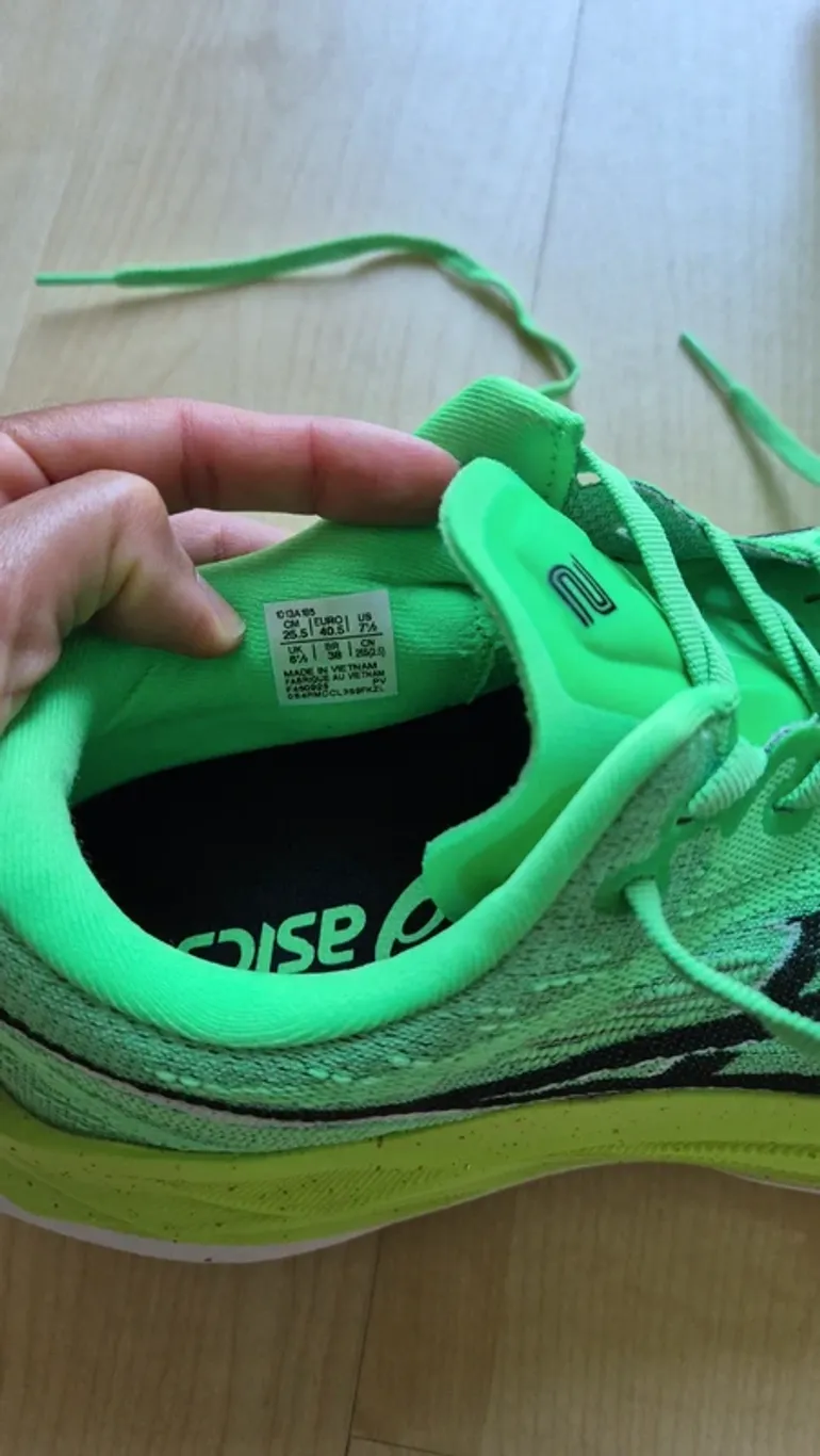 Used Asics superblast 2 bike — image 5 of 5