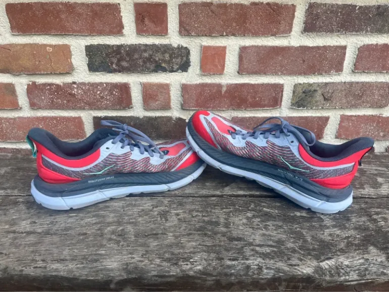 Used Hoka Mafate Speed 4 bike — image 6 of 14