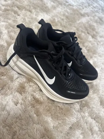 Used Nike Vomero bike