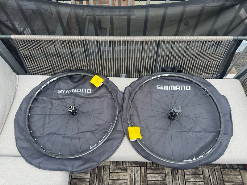 Tweedehands Shimano WH-M9000 Wheels