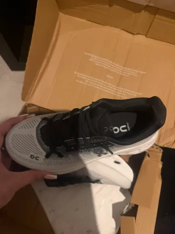 Tweedehands On Running Baskets Taille 37 bike — afbeelding 7 van 10