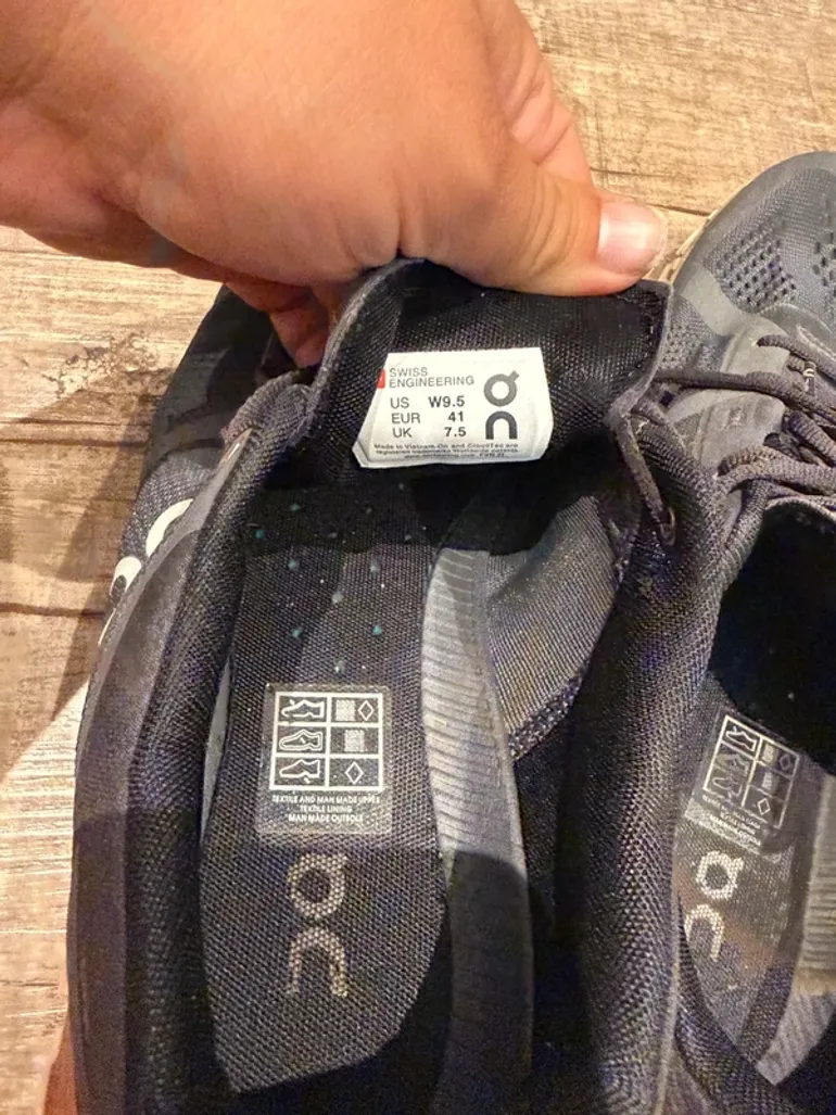 Used On Running ON Schuhe Damen Gr.41 bike — image 3 of 11
