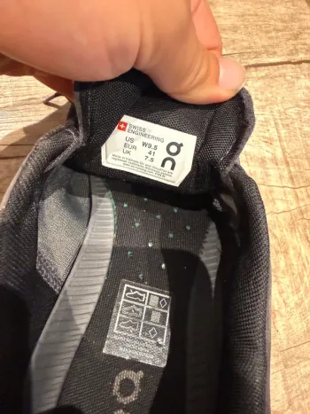 Used On Running ON Schuhe Damen Gr.41 bike — image 2 of 11